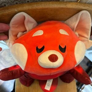 Disney Parks Mei Lee Red Panda Cuddleez Large Plush 28" lays flat on tummy